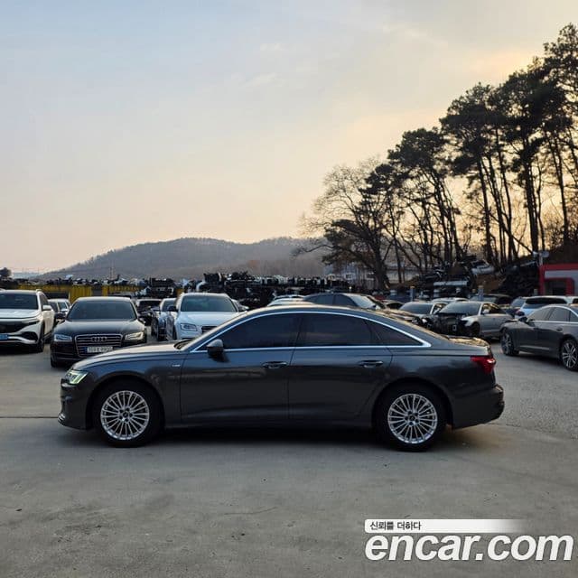 Audi A6 (C8) Premium, 2021 3