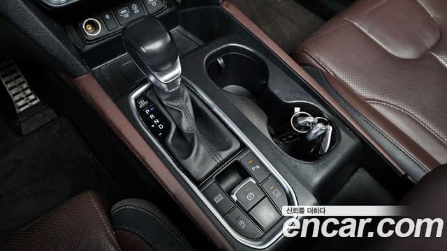 Hyundai Santa Fe TM Inspiration, 2019 9