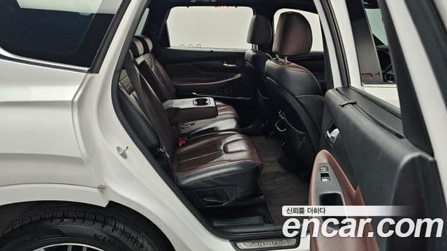 Hyundai Santa Fe TM Inspiration, 2019 12