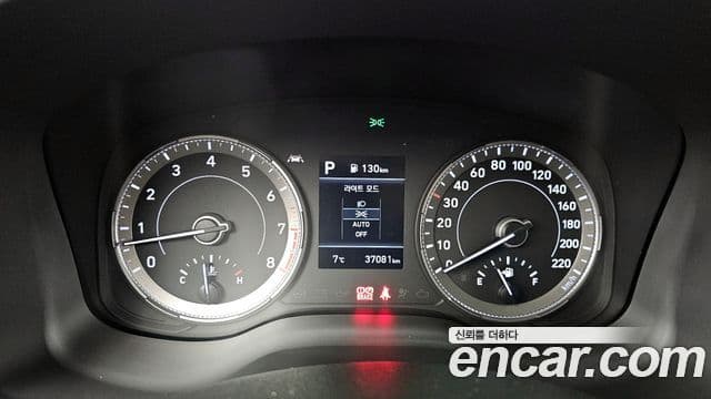 Hyundai Venue 1.6 Flux, 2021 8