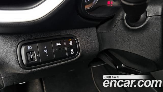 Hyundai Venue 1.6 Flux, 2021 14