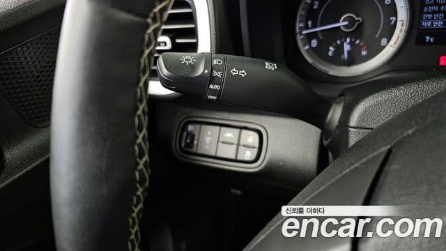 Hyundai Venue 1.6 Flux, 2021 15