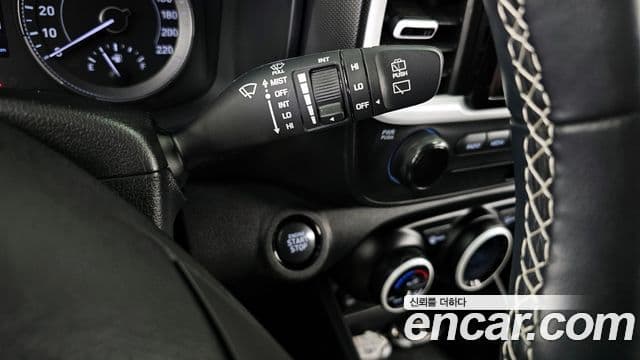 Hyundai Venue 1.6 Flux, 2021 16