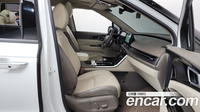 Kia Carnival 4세대 Signature, 2023 10