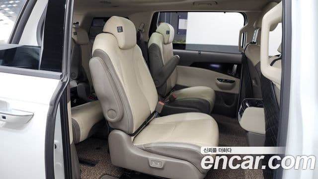 Kia Carnival 4세대 Signature, 2023 11