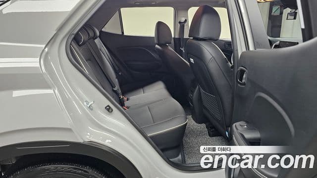 Hyundai Venue 1.6 Flux, 2023 12