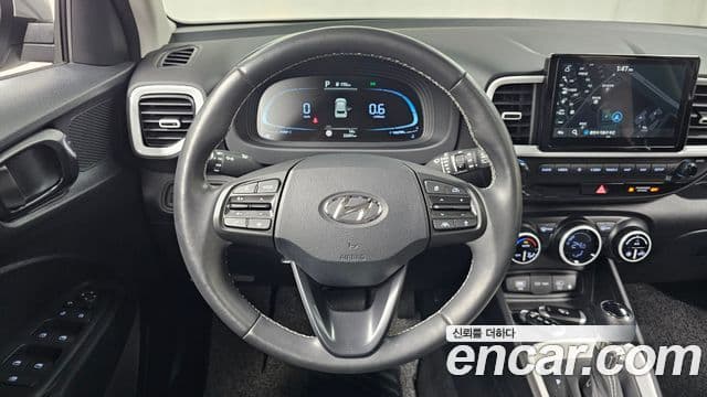 Hyundai Venue 1.6 Flux, 2023 13
