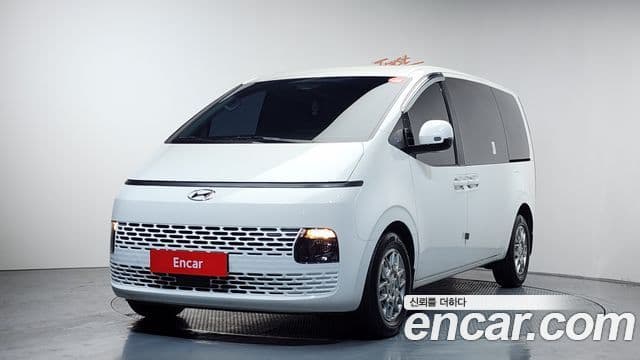 Hyundai Staria Modern, 2024 1