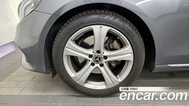 Mercedes-Benz E-класс W213 Avantgarde, 2018 все фото