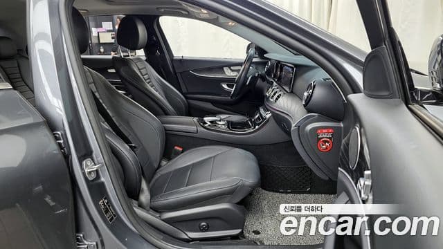 Mercedes-Benz E-класс W213 Avantgarde, 2018 11