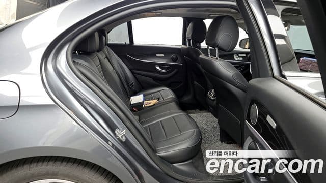 Mercedes-Benz E-класс W213 Avantgarde, 2018 12