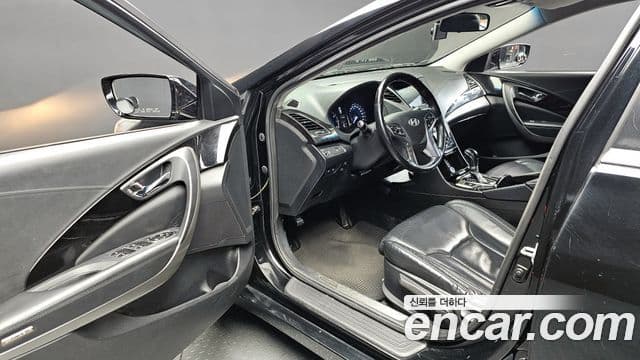 Hyundai Grandeur HG LPG HG300 таксомоторный тип, 2012 11