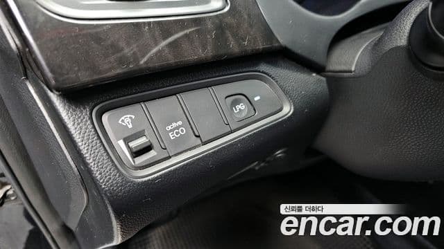 Hyundai Grandeur HG LPG HG300 таксомоторный тип, 2012 18