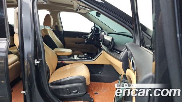 Kia Carnival 4세대 Signature, 2021 11