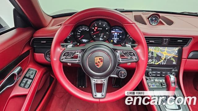 Porsche 911 991, 2018 13