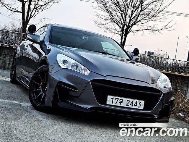 Hyundai Genesis купе GT-R, 2011 1