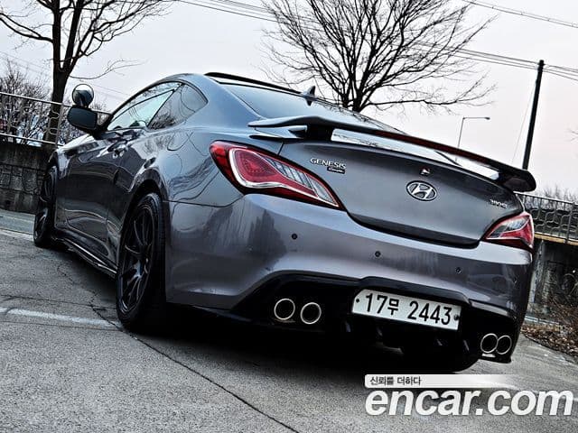 Hyundai Genesis купе GT-R, 2011 14