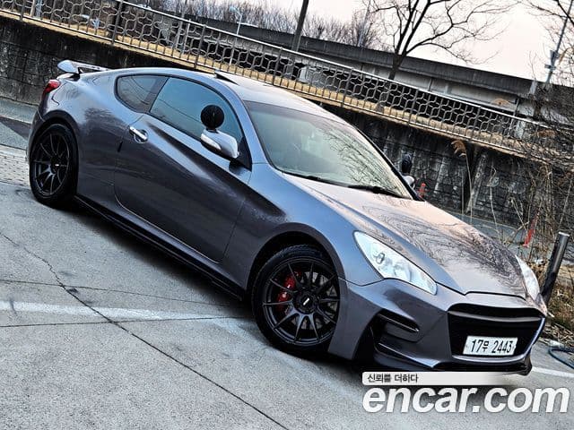 Hyundai Genesis купе GT-R, 2011 16