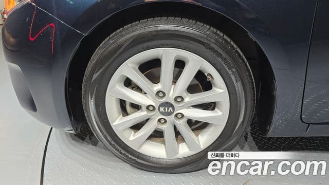 Kia The / новый New K3 Trendy, 2016 все фото