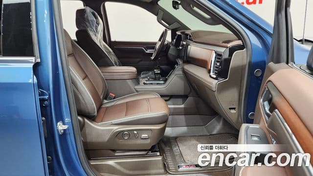 GMC 시에라 드날리-X, 2025 11