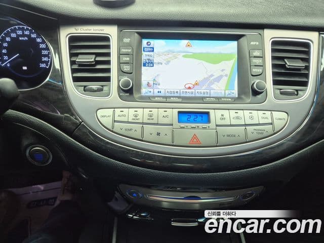 Hyundai Genesis Special, 2014 16