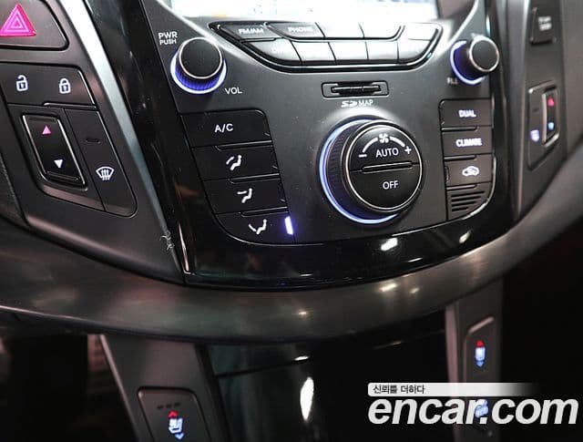 Hyundai i40 살룬 Premium, 2012 17