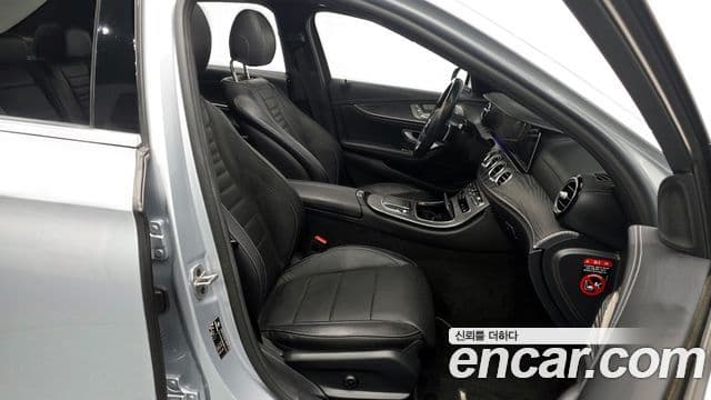 Mercedes-Benz E-класс W213 AMG Line, 2022 11