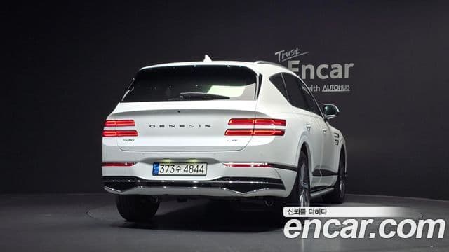 Genesis GV80, 2024 4