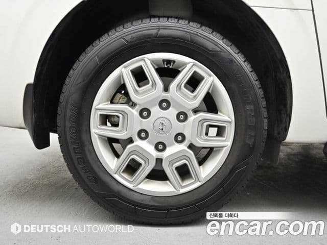 Hyundai Staria Modern, 2022 все фото