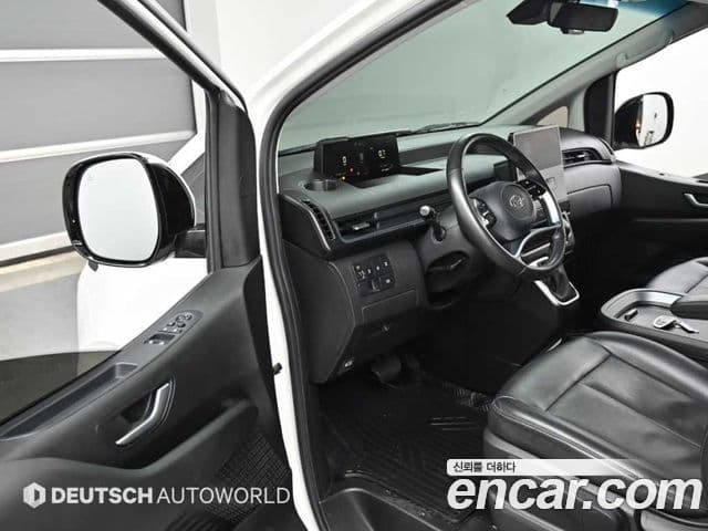 Hyundai Staria Modern, 2022 11