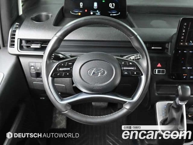 Hyundai Staria Modern, 2022 13