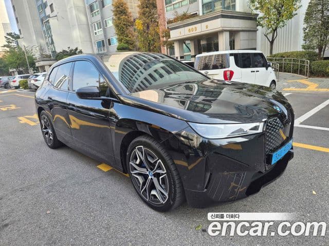 BMW iX, 2024 3