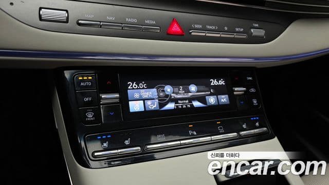 Hyundai The / новый New Grandeur IG гибрид Le Blanc, 2023 17