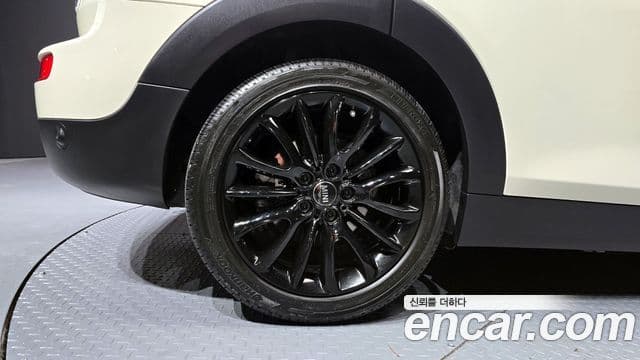 Mini Cooper D 클럽맨 2세대, 2020 все фото