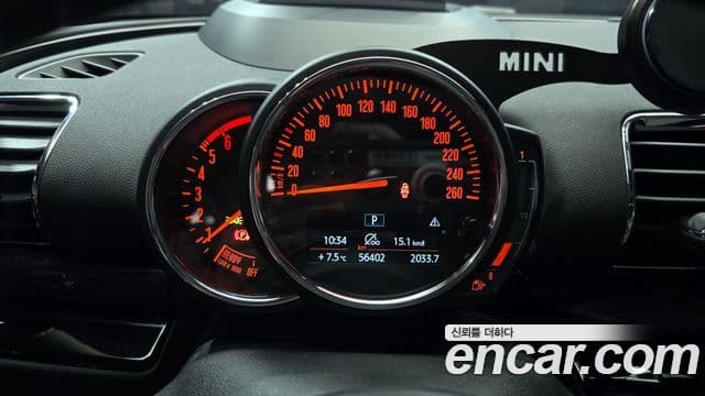 Mini Cooper D 클럽맨 2세대, 2020 8