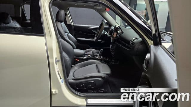 Mini Cooper D 클럽맨 2세대, 2020 10