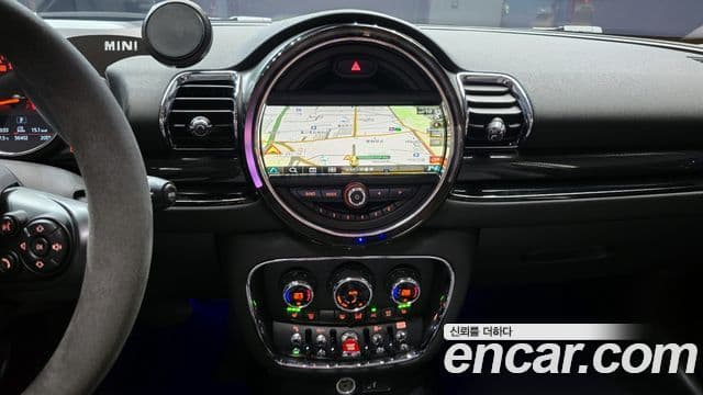 Mini Cooper D 클럽맨 2세대, 2020 15