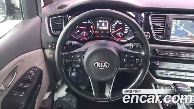 Kia All New Carnival Prestige, 2018 13