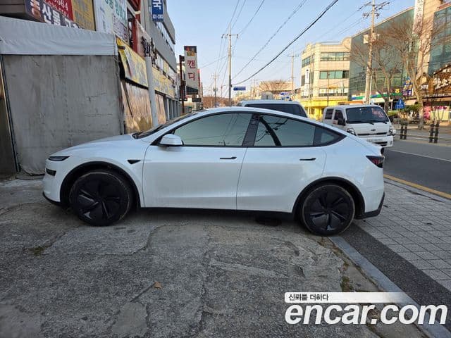 Tesla модель Y, 2025 все фото