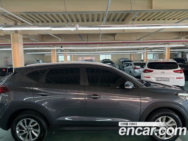Hyundai All New Tucson Modern, 2017 9