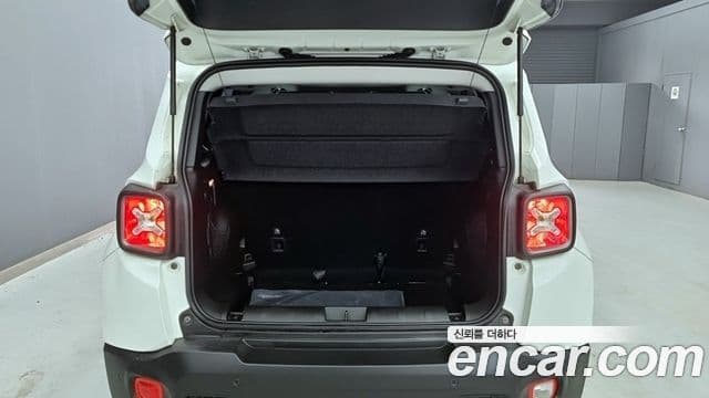 Jeep Renegade 2.4 Limited, 2019 17