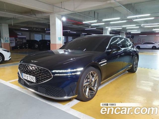 Genesis G90 (RS4) бензин 3.5 турбо AWD, 2023 1