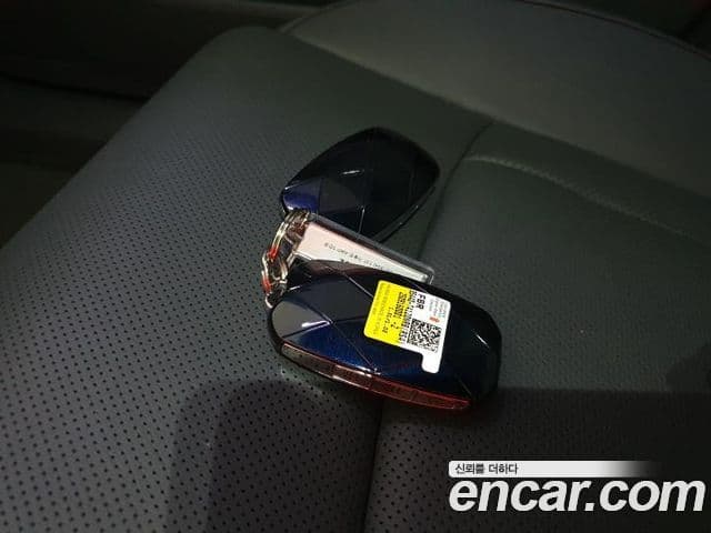 Genesis G90 (RS4) бензин 3.5 турбо AWD, 2023 8