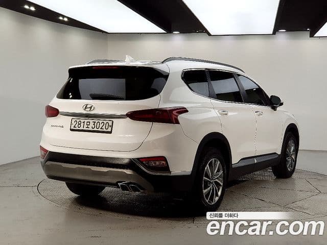 Hyundai Santa Fe TM Exclusive, 2020 4