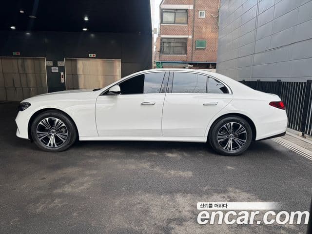 Mercedes-Benz E-класс W214 Avantgarde, 2026 19