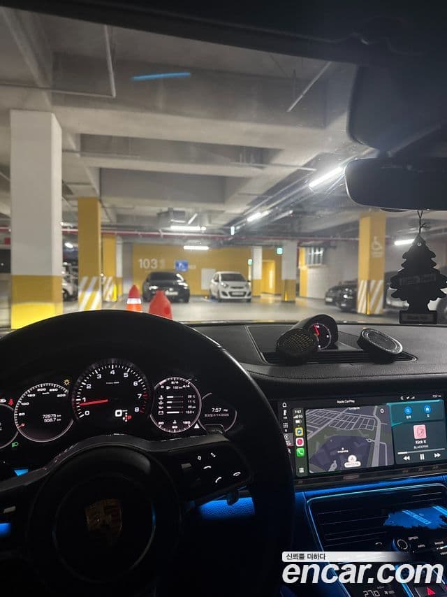 Porsche Panamera (971), 2018 7