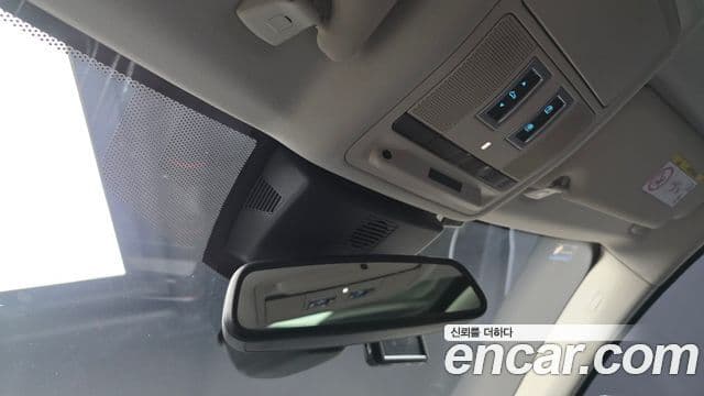 Jaguar XE Prestige, 2016 19