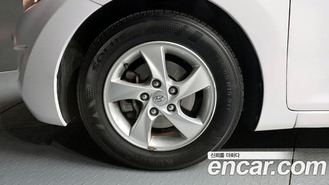 Hyundai Avante MD M16 GDI Smart, 2014 все фото