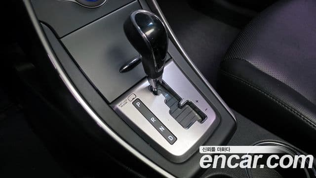 Hyundai Avante MD M16 GDI Smart, 2014 9