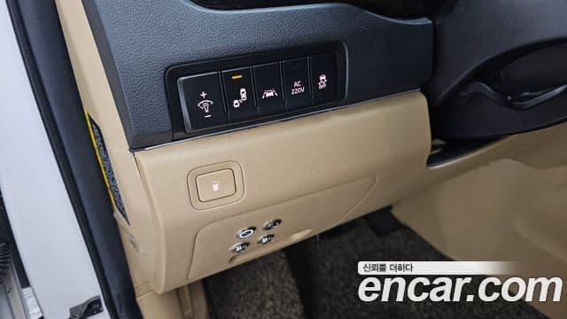 Kia The / новый New Carnival Special, 2020 17